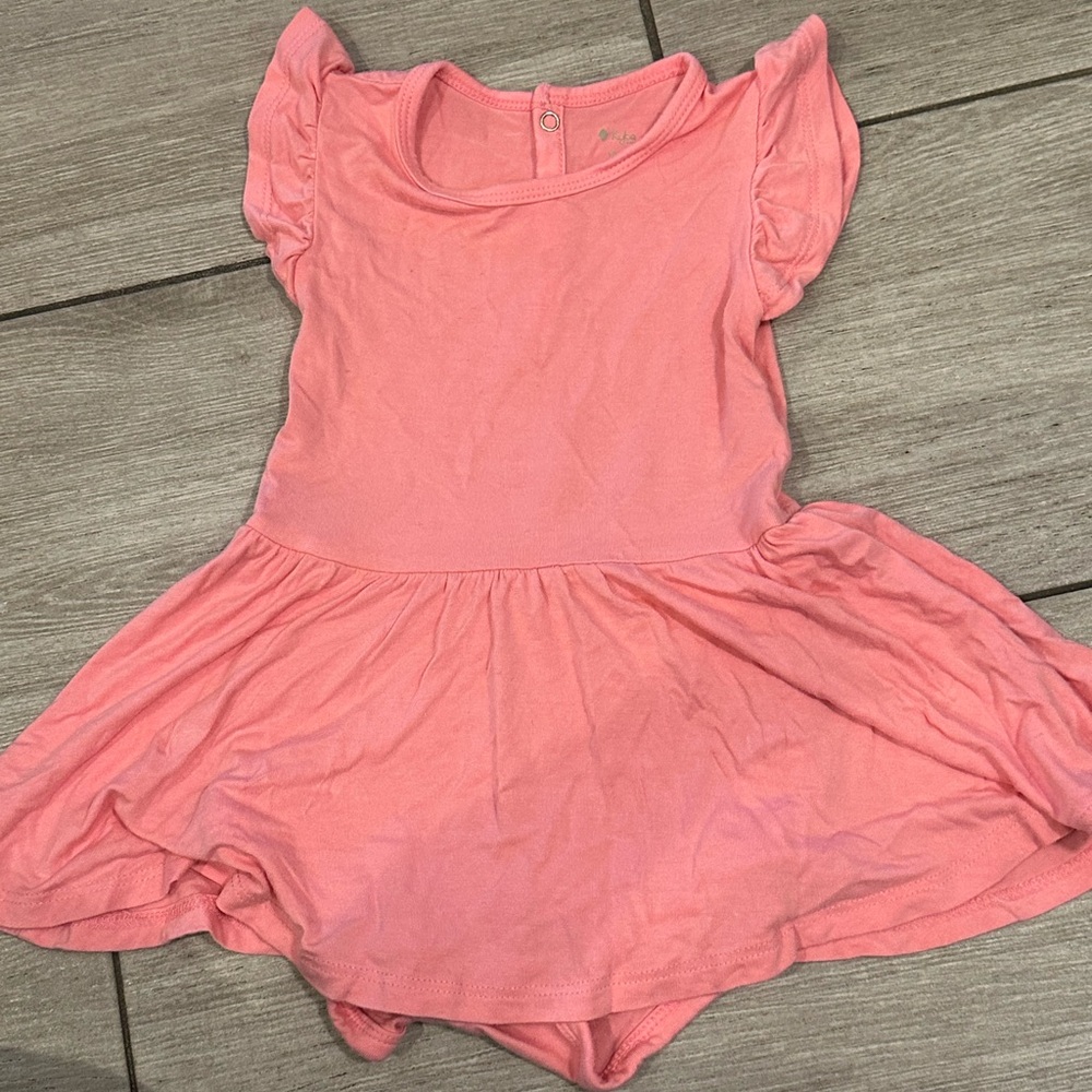 Kyte BABY Pink Flutter Sleeve Twirl Bodysuit